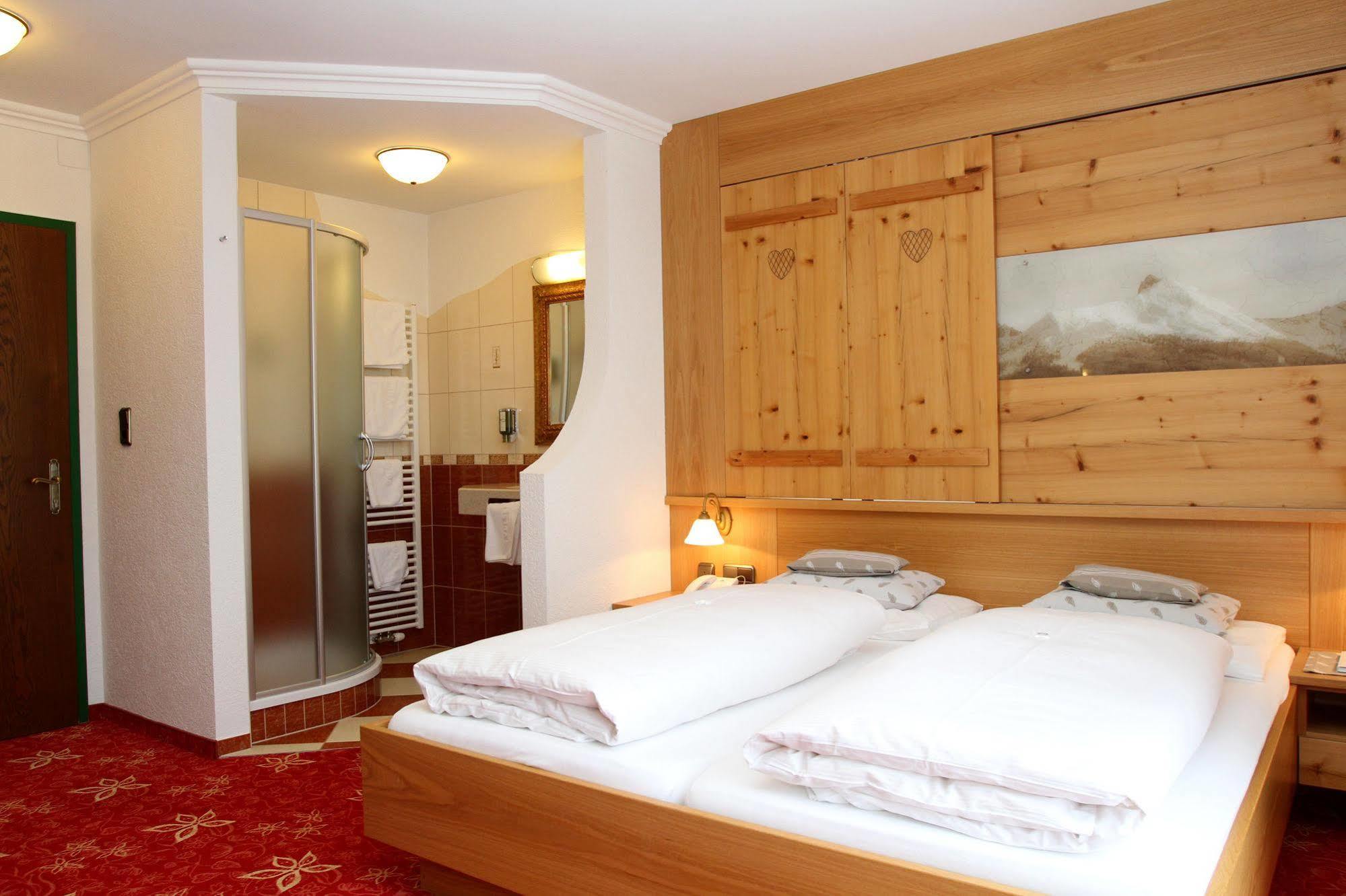 Hotel Voelserhof - Bergbahn Im Sommer 2025 Inklusive 배드호프가스타인 외부 사진